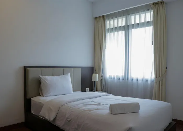 Spacious And Modern 3Br Apartment At Simprug Park Residences By Travelio